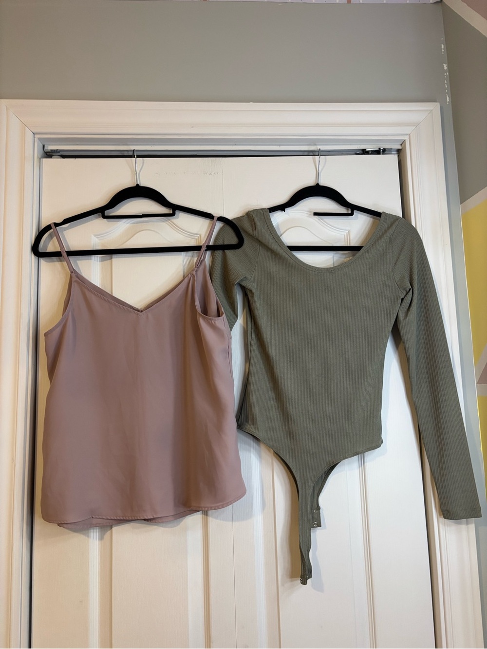 Bundle! Dynamite Tops - Picture 3 of 3